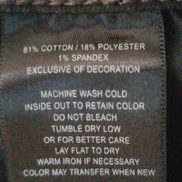 Kut From the Kloth Farrah Baby Bootcut Black Jean - Picture 7 of 8